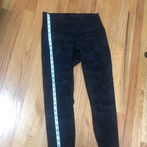 Lululemon pants camo size 10